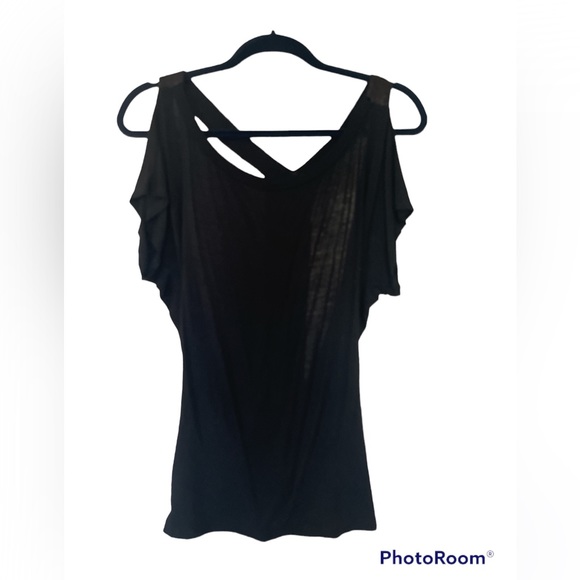 Very cute festive shirt only wore a couple of times. Detail on back. - Picture 1 of 2